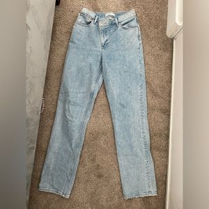 Abercrombie & Fitch “The 90s Straight Ultra High Rise-Curve Love” Size 28 (6)